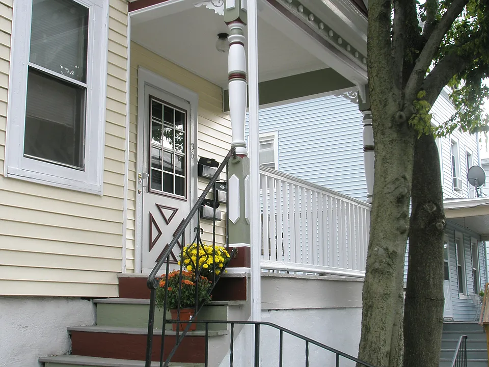 36 Whittlesey Ave #3