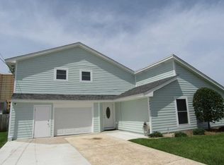 3935 Long John Dr, Panama City Beach, FL 32408