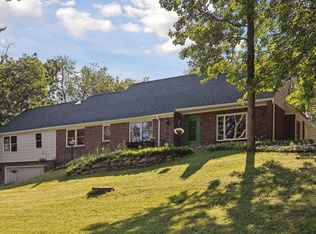 5 Mill Rd, Hopkins, MN 55305