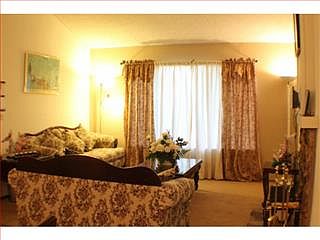 3rd image of 1737 Trollman Ave