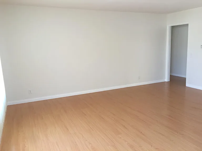 3741 Vinton Ave #5 — Photo 8