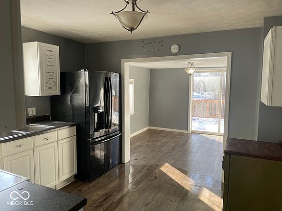 4th image of 1097 S 5th St