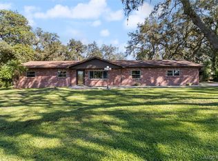 110 Wooddale Dr, Brandon, FL 33511