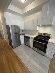 1693 Lexington Avenue, #2C