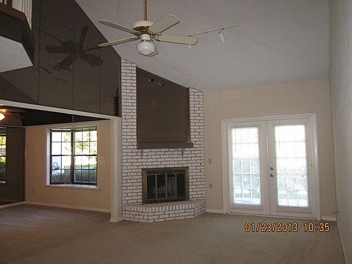 4th image of 60 N Halifax Dr #1160