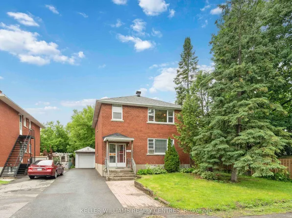 964 Bakervale Dr #1, Ottawa, ON K1Z 6N5