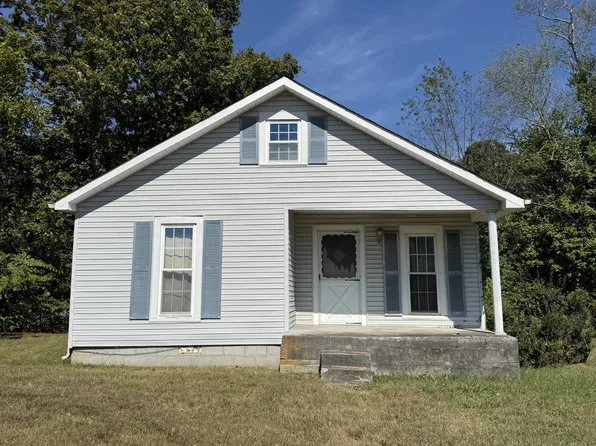 1727 Highway 49 E, Charlotte, TN 37036