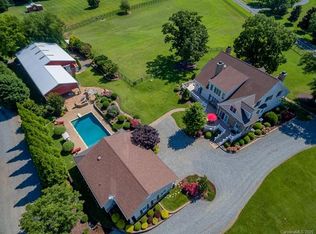 330 E Monbo Rd, Statesville, NC 28677