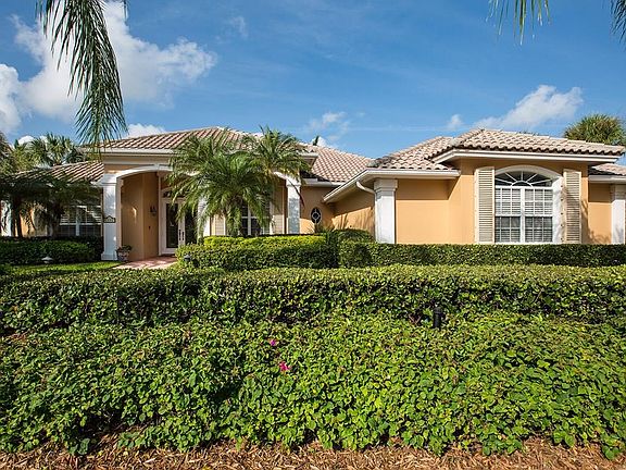 2nd image of 5495 Camino Real Ln