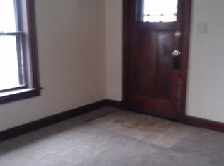 19 Tillman St, Danville, IL 61832