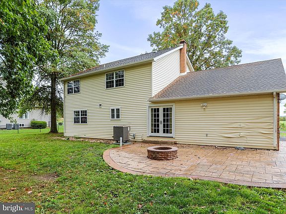 4th image of 179 Bowden Dr