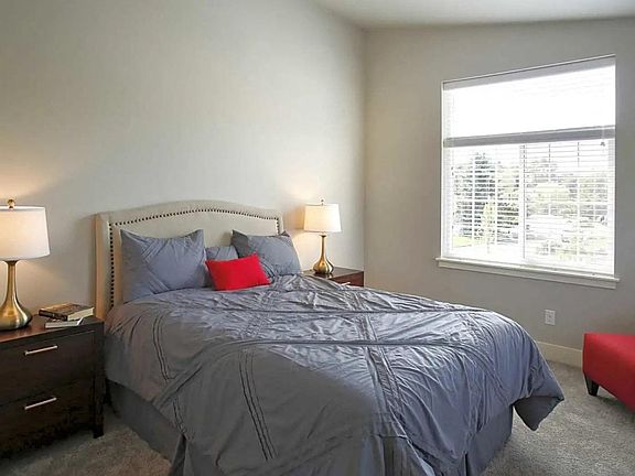 5th image of 30625 SW Willamette Way E #4