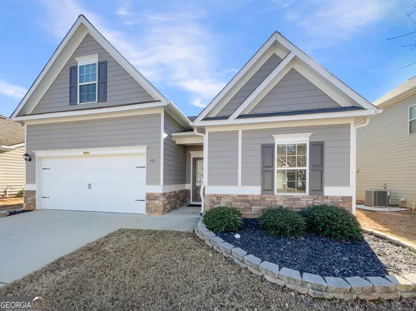 101 Thomaston St, Newnan, GA 30263