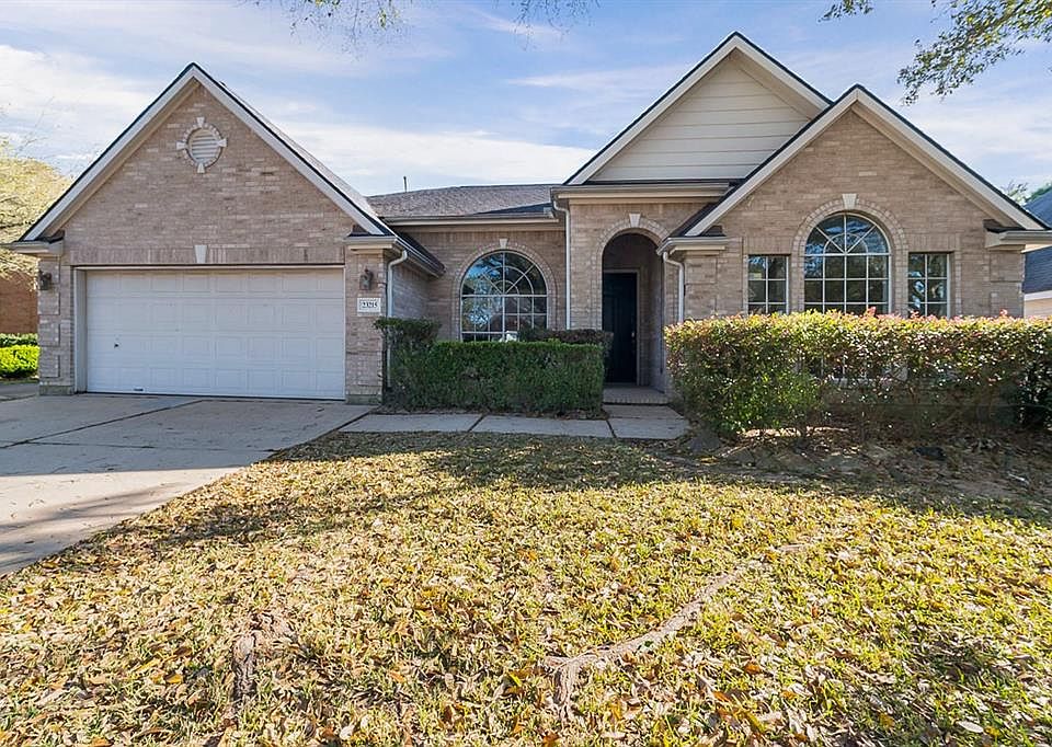 1st image of 23215 Bradgate Ct