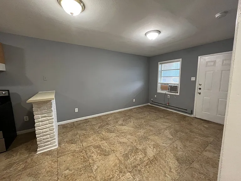 5016 Carmen St #2 — Photo 3