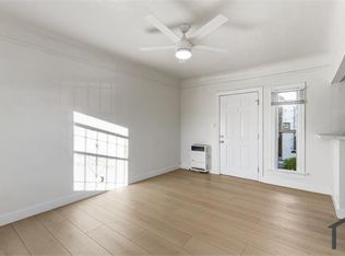 320 1/2 W 84th Pl, Los Angeles, CA 90003