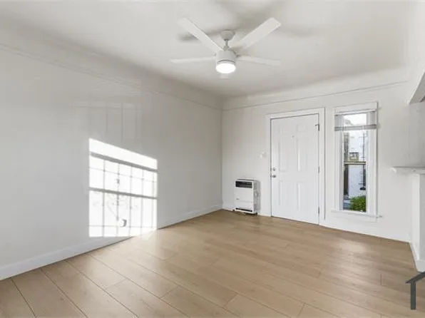 320 1/2 W 84th Pl, Los Angeles, CA 90003