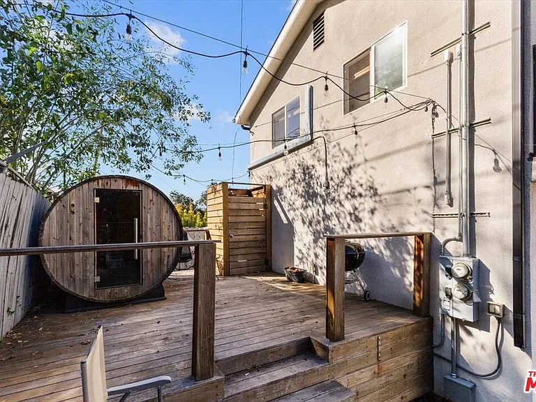 5152 Hartwick St — Photo 38