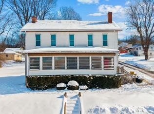 125 Center Ave, Burgettstown, PA 15021