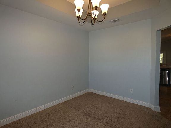 4th image of 5061 Carley Ct