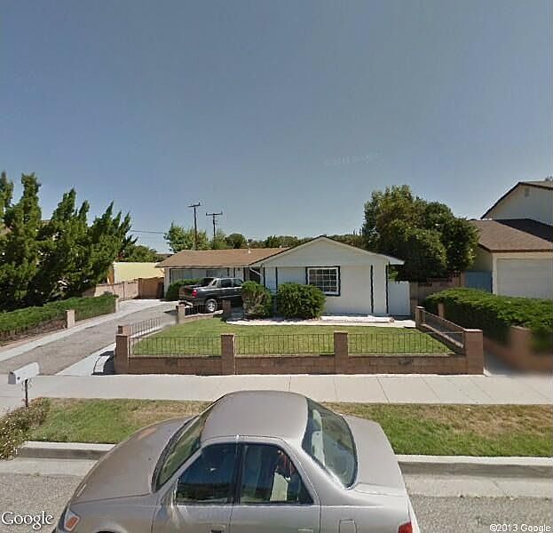 2nd image of 2953 Gardner St