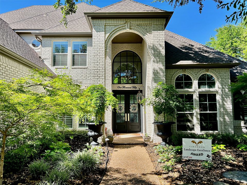 1st image of 1050 Highland Oaks Dr