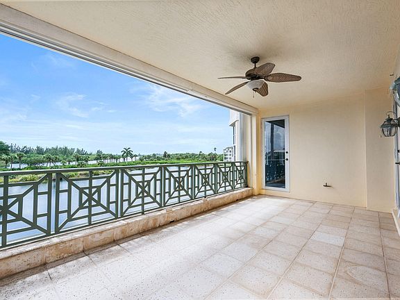3rd image of 9025 Somerset Bay Ln APT 301