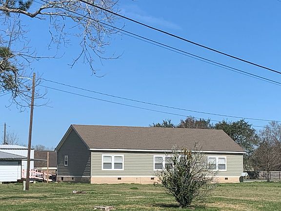 3rd image of 1116 Eddie Ray Rd