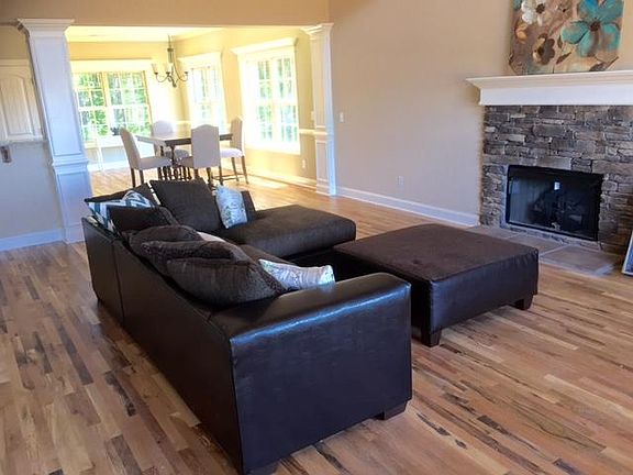 2nd image of 1305 Rivercrest Lot 87