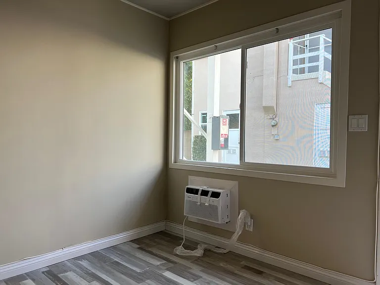 742 Arcadia Ave #C — Photo 3
