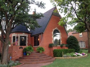 1512 Camden Way, Nichols Hills, OK 73116