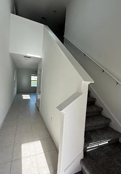 3180 Oyster Cove St — Photo 2