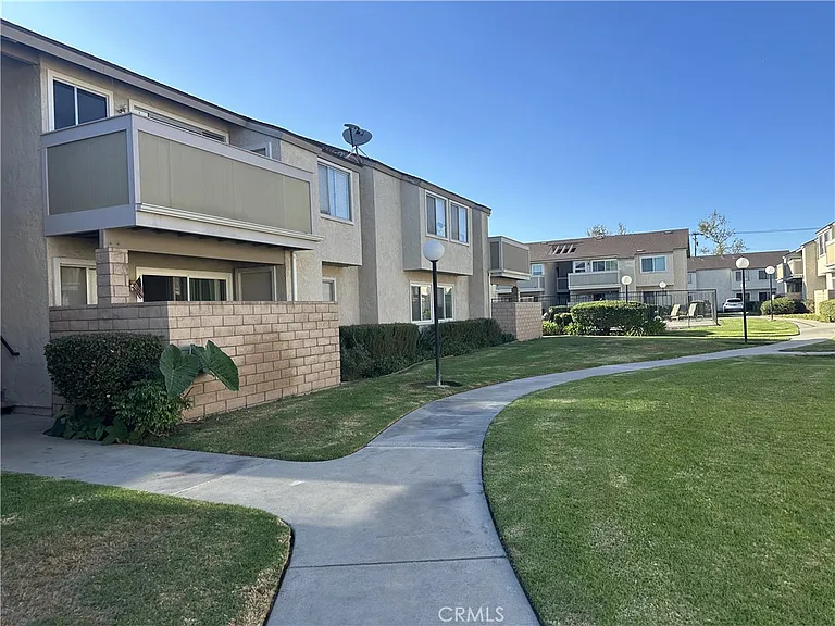 8571 La Salle St #49 — Photo 2