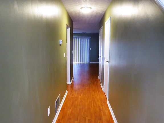 2nd image of 4713 Cadmus Dr