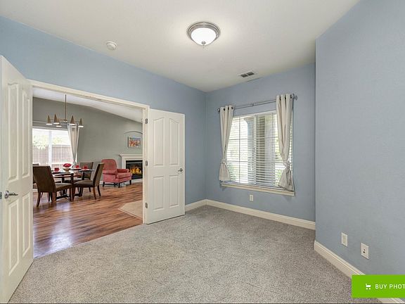 Front bedroom.