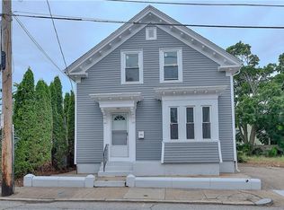 44 Merrick St, Pawtucket, RI 02860