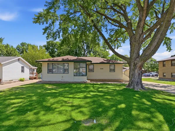 509 NE Jacob St, Grimes, IA 50111