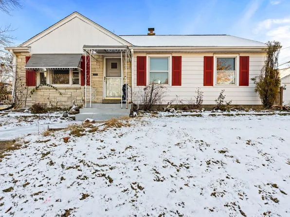 7501 West Vienna COURT, Milwaukee, WI 53216