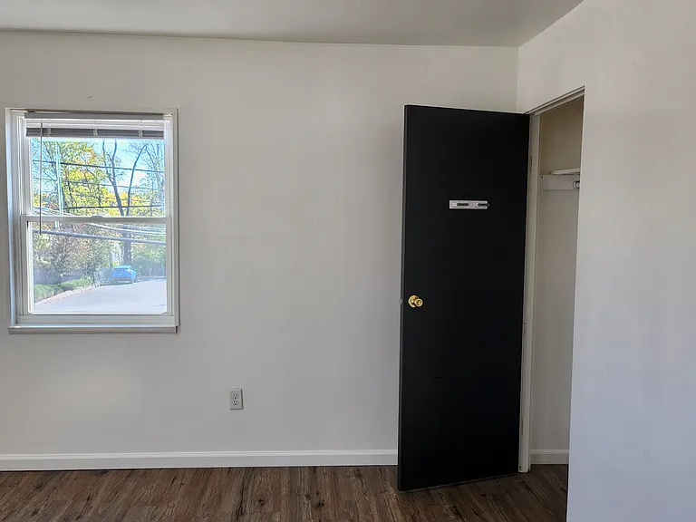 4130 Dixie Hwy #1 — Photo 5