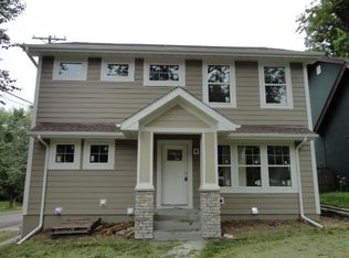920 Lombard Ave, Saint Paul, MN 55105