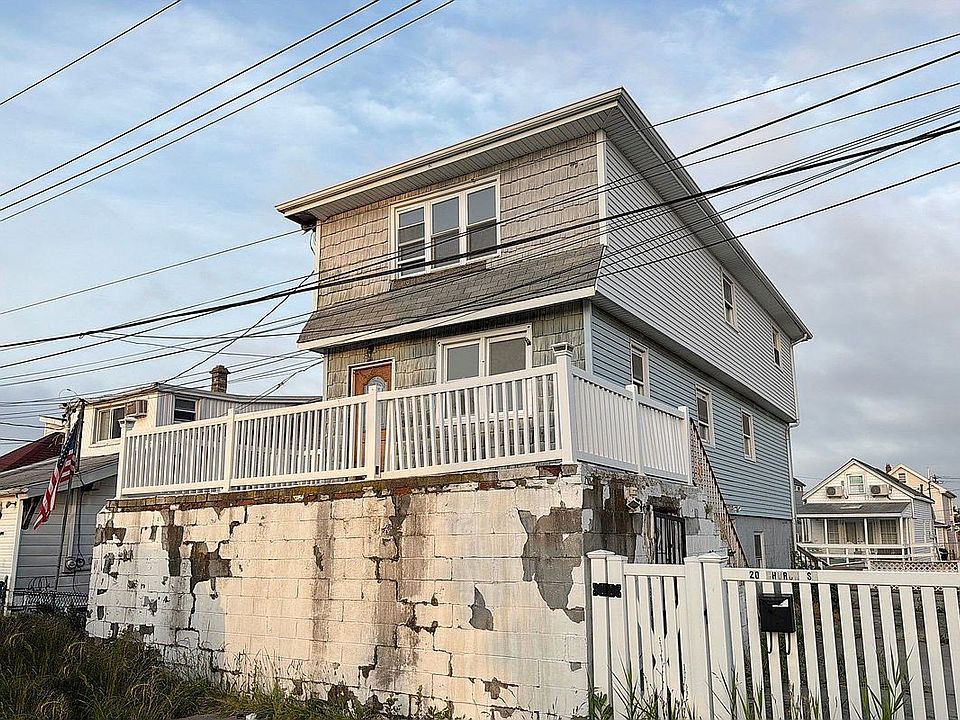 1st image of 20 Church St