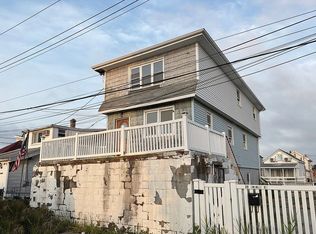 20 Church St, Jamaica, NY 11414