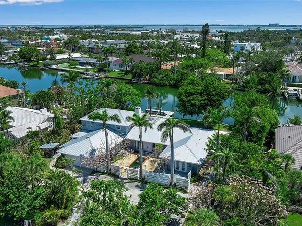 259 Polk Dr, Sarasota, FL 34236