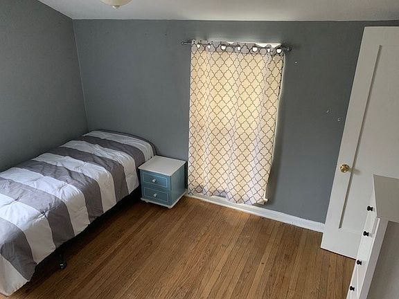 3rd image of 710 S James St
