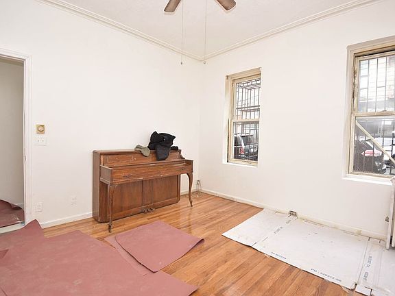 3rd image of 421 S 5th St #1B