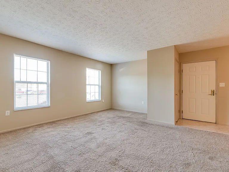 Highpoint Apartments — Photo 21