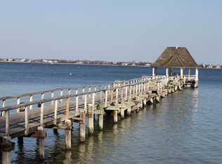24 Gina Dr, Centerport, NY 11721