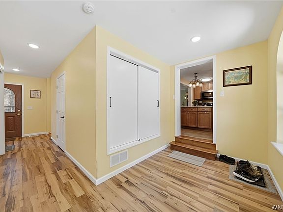 5th image of 7228 Lower East Hill Rd