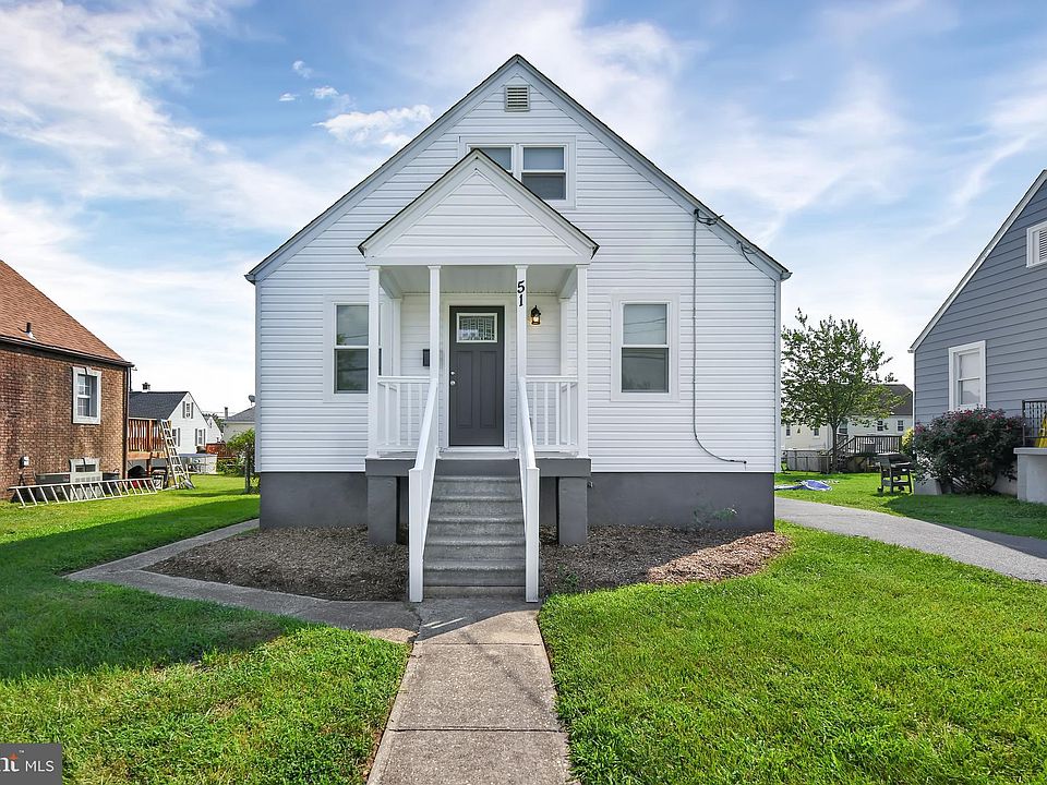 1st image of 51 Wise Ave