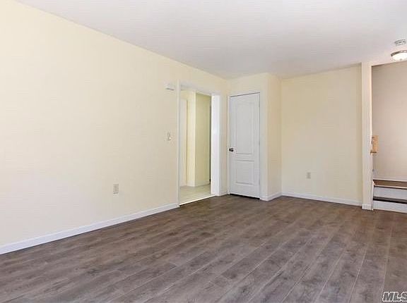 5th image of 147 Orchard St #1 & 2